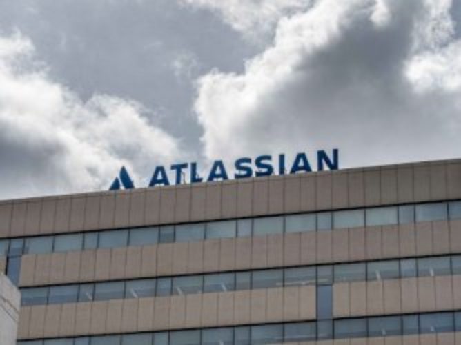 atlassian-looks-to-revolutionize-itsm-with-jira-service-management